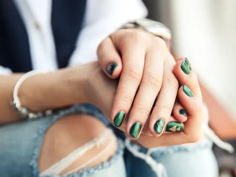 in-between glow, green nail polish watch bracelet